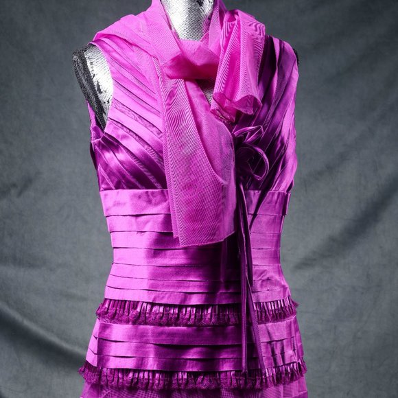 NWT May Queen | Magenta Ruffle-Tiered Sheath Dress & Shawl - sz 12 - Picture 5 of 11